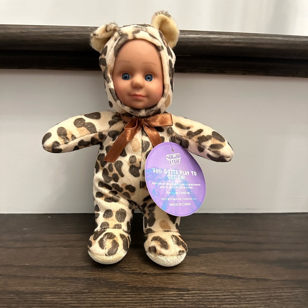 Sugarloaf Kostume kids leopard costume 7" plush w/ plastic face.
